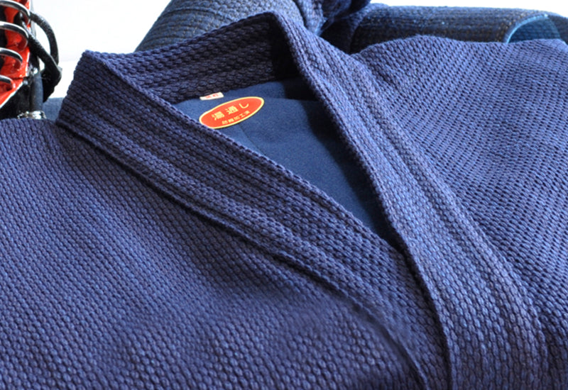 #125 吸汗速乾 起毛裏地付 剣道着（紺）