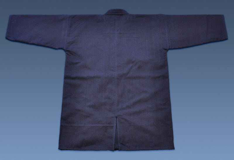 #135 吸汗速乾 メッシュ裏地付剣道着（紺）
